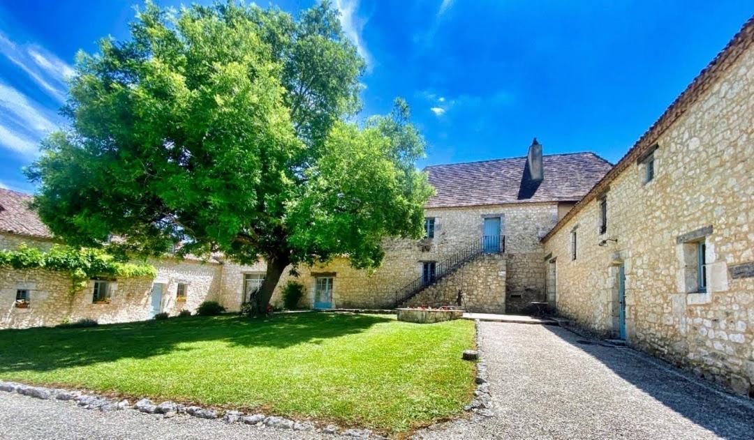Chambre D'Hote "La Pierre" Domaine De Fonpeyroune Conne-de-Labarde Exterior photo